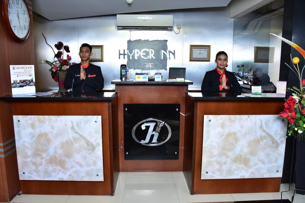Hyper Inn 万隆 外观 照片